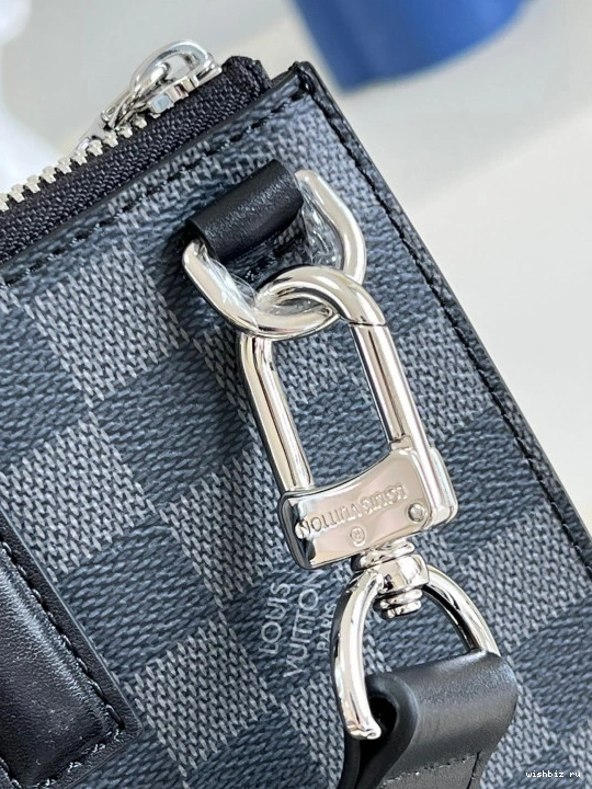WIS CROSS PLAT VUITTON LOUIS SAC 1017